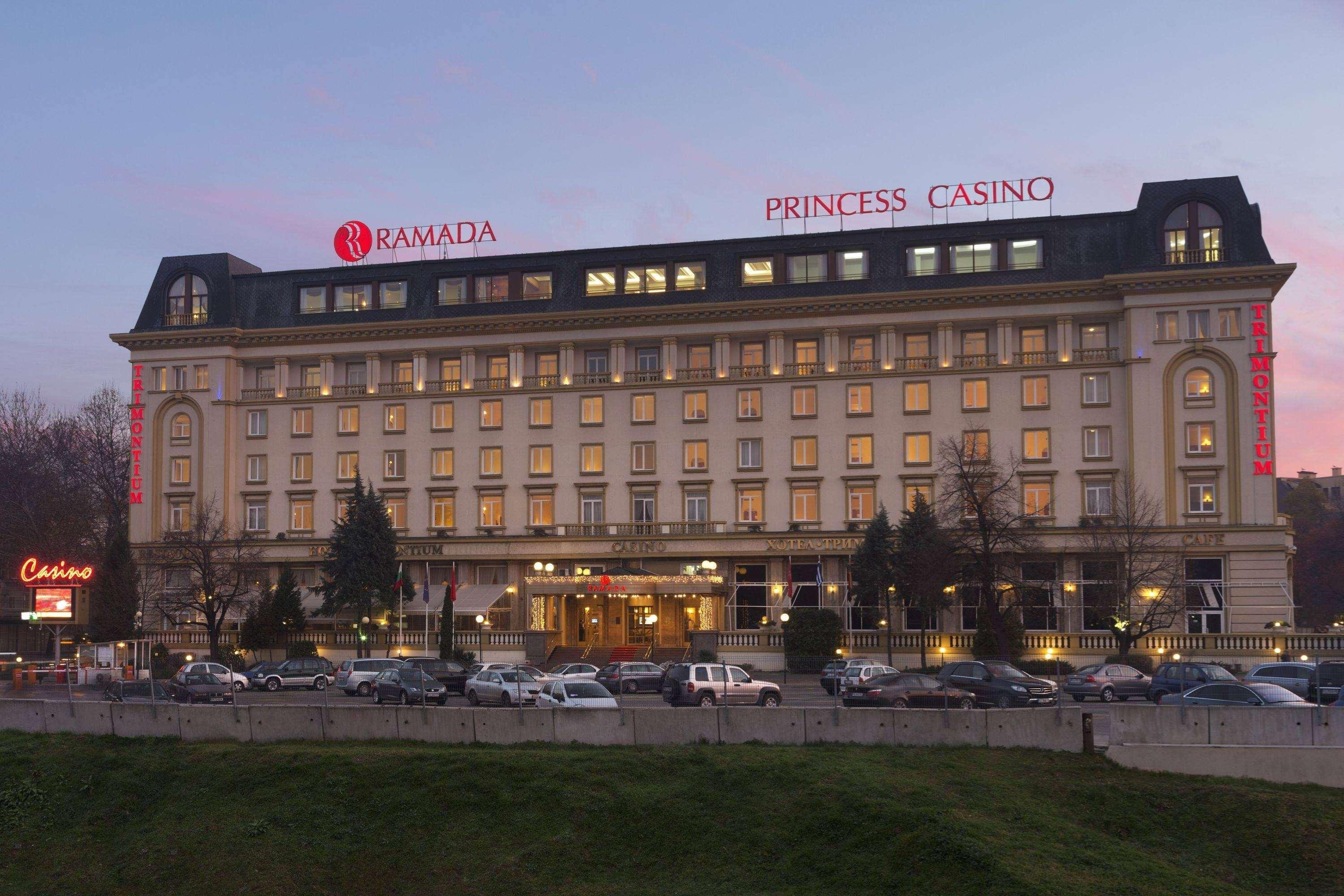 Hotel Ramada By Wyndham Plovdiv Trimontium Zewnętrze zdjęcie